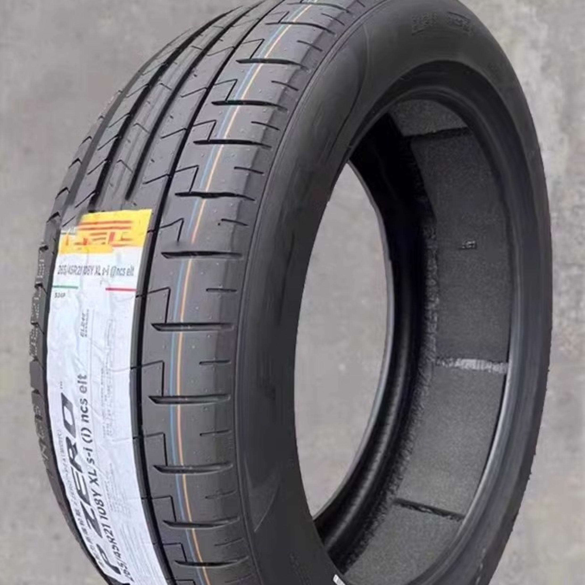 Pirelli Pz4 Explosion-Proof Tire 30/35/40/45R19/20/21/22/225/235/255/275/285