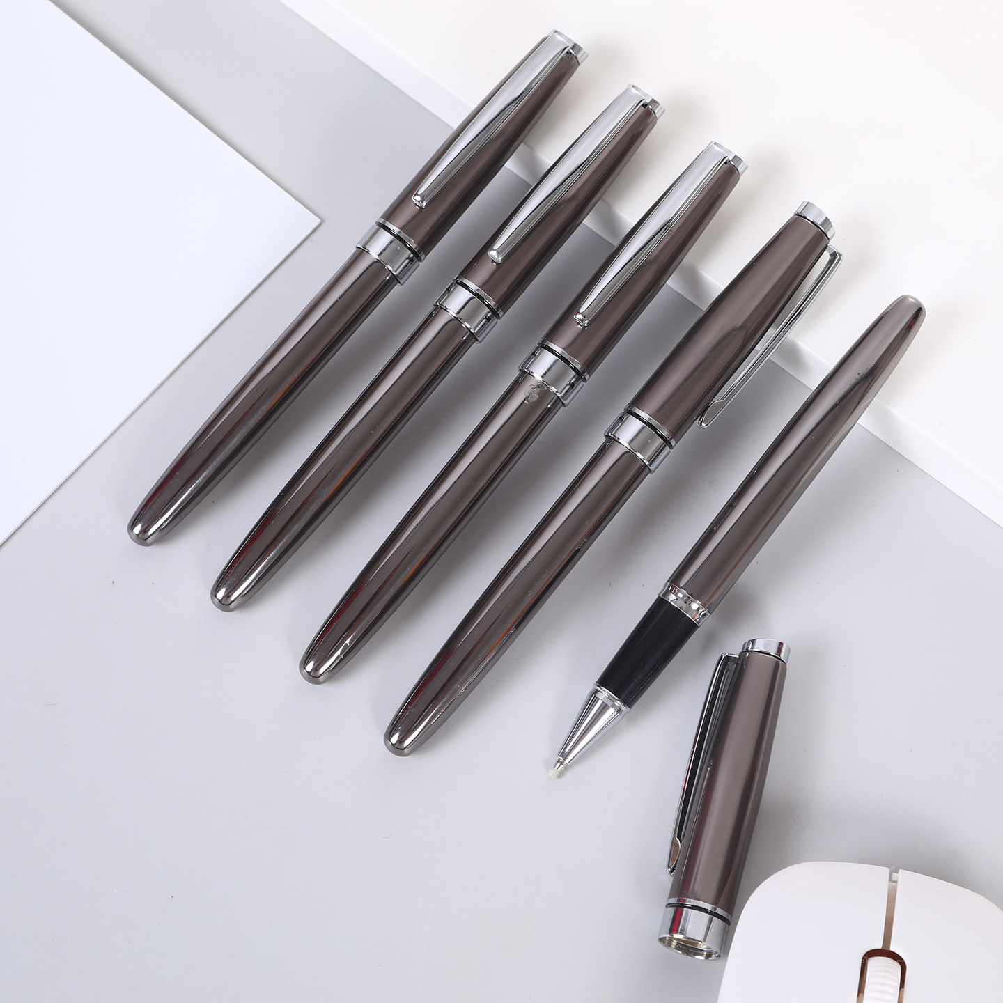 Cross-border wholesale electroplated gunmetal gray metal ballpoint pen with printed company logo, gift advertising ballpoint pen, gel pen