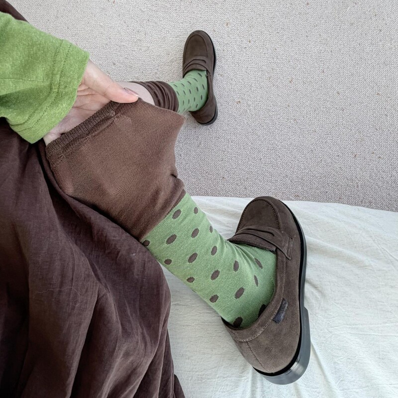 Retro Patchwork Color-Block Calf Socks for Women, Slimming Polka Dot Seamless Slouch Socks, Comfortable and Relaxed Long Socks for Autumn and Winter Retro Patchwork Color-Block Calf Socks for Women, Slimming Polka Dot Seamless Slouch Socks, Comfortable and Relaxed Long Socks for Autumn and Winter