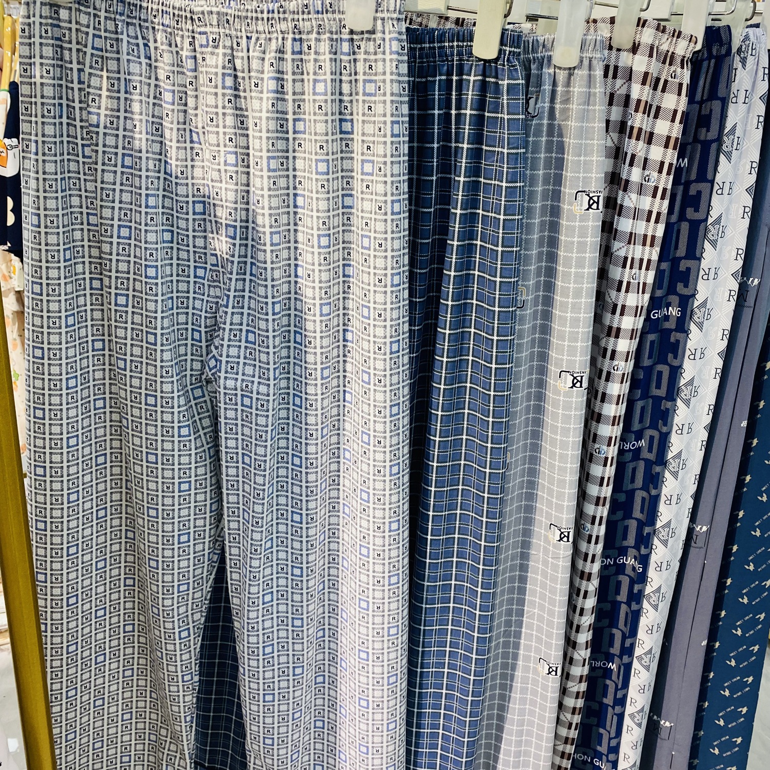 혼합 배치(여러 색상 일치에 도움)