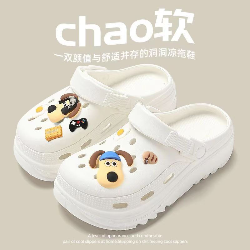 Zapatos agujeros de suela gruesa de estudiantes zapatos agujeros de mujer de verano pisar mierda sensación de suela suave desgaste pareja zapatillas transpirables mujeres