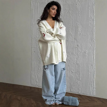 早秋腊肠狗刺绣毛衣开衫宽松百搭V领长袖外套慵懒风时尚新款女装