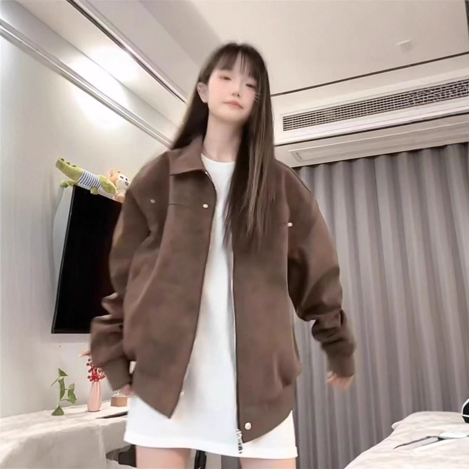 小众棕色工装夹克女翻领外套秋冬季情侣棒球服美式复古潮流设计感