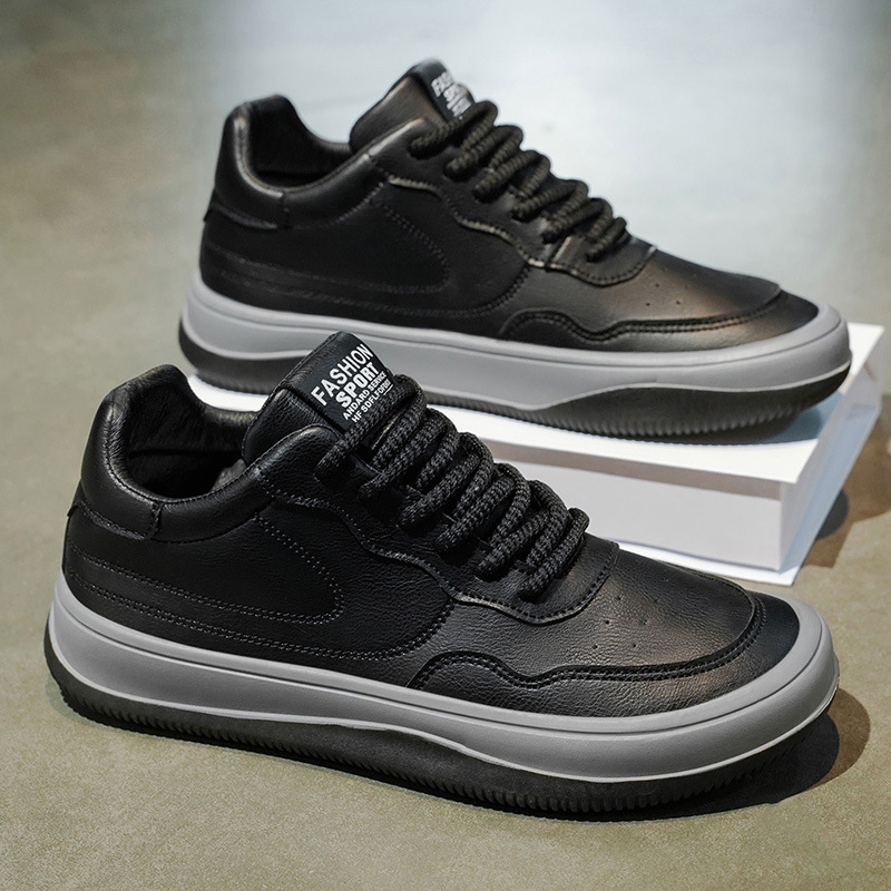 2026 primavera nuevo estilo simple con suela suave ligera antideslizante zapatos casuales de hombre moda deportivo de moda universal skate image 4