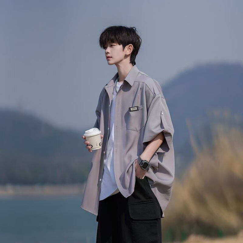 Simple Short-Sleeved Shirt for Men, New Summer Style Men's Top, High-End Casual Loose-Fitting Men's Shirt Jacket