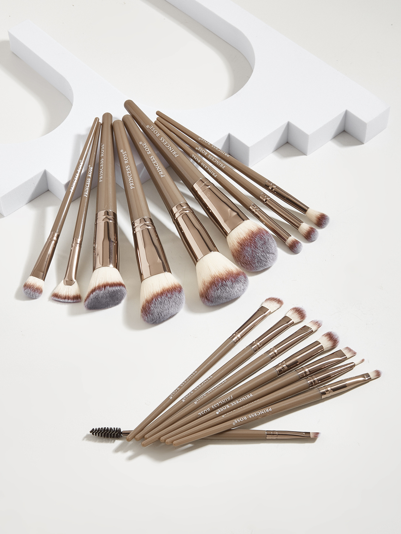 1 Set Quantity Lady Artificial Fiber Plastic Plastic Handle Makeup Brushes 1 Set