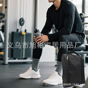 ��ĥPVC��Ь�ռ{����Ůͨ������Ь����������y͸���\��Ь�����