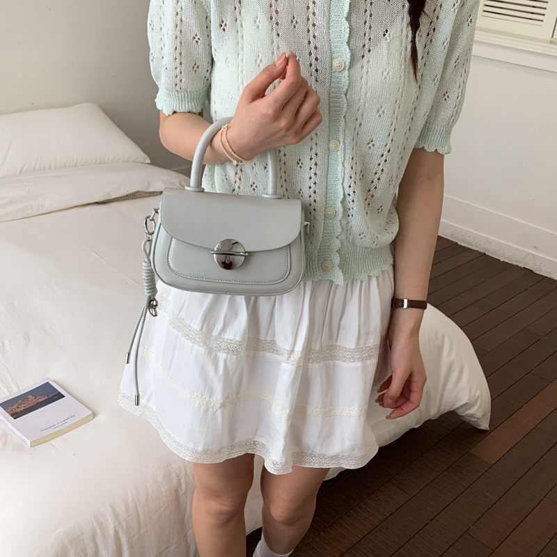 Women's Small Square Bag Elegant Shoulder Bag Versatile Crossbody_voghion.com