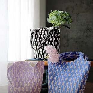Daily Casual Matching Handbag Women's 2024 New Geometric Pattern Knitted Bag Large Capacity Portable for Travel