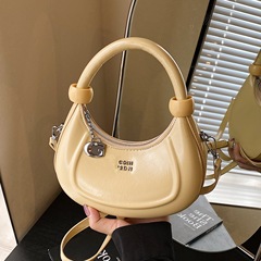 小さいカバン2025夏新作三日月カバン高級感ハンドバッグファッションシングルショルダー斜めがけバッグ手持ち女性カバンカバンカバン