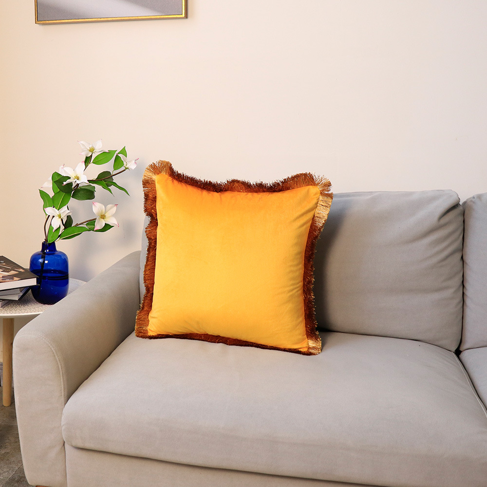Copricuscino per divano in velluto olandese con bordo in nappa dorata semplice nordico, modello di decorazione per la casa_voghion.com