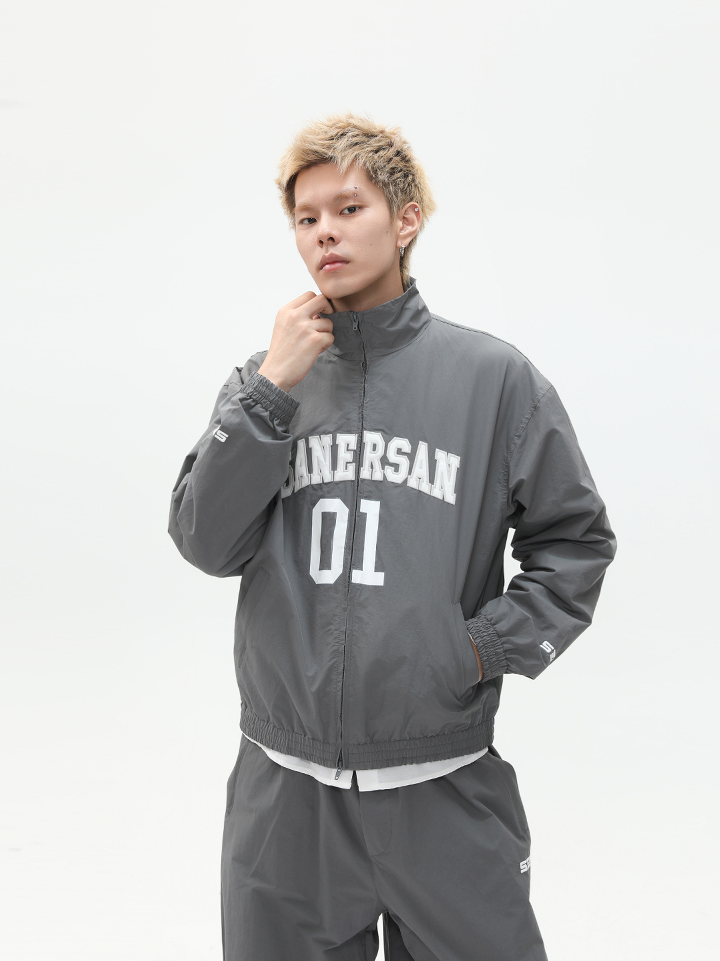 MTLCLOTHES Hombres| Estilo juvenil americano impresión de letras de tendencia de collar vertical función deportiva de moda casual