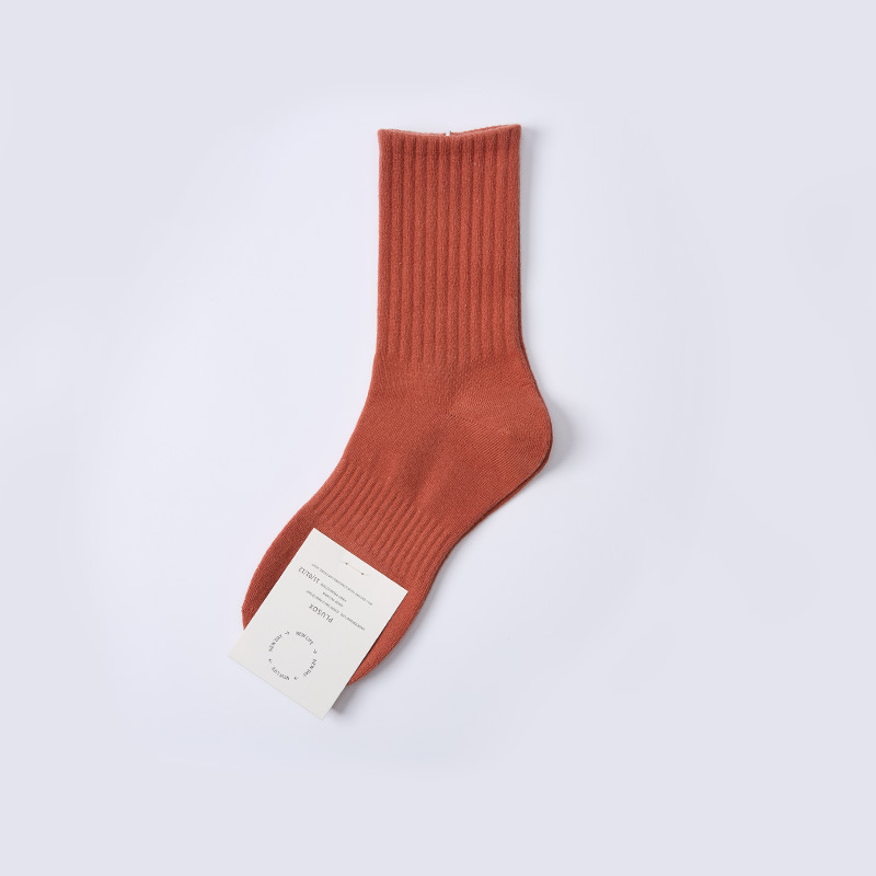 Plusox calcetines marrones calcetines de media pantorrilla de mujer Primavera, Otoño e Invierno calcetines japoneses retro hilo grueso pila ins moda