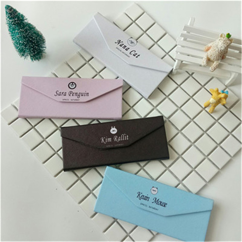 Small fresh triangle folding portable handmade glasses box Korean men and women students sunglasses factory logo wholesale