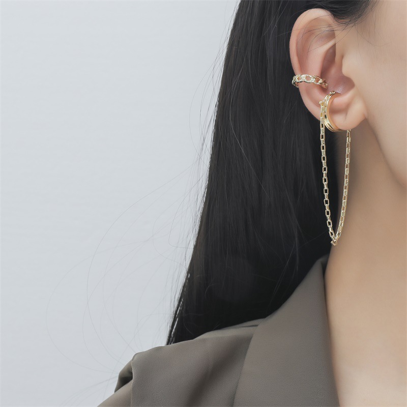 Korean Fashion Metal Ear Clip Wholesale display picture 3
