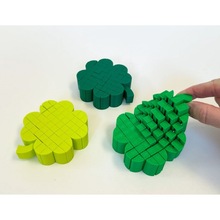 跨境新款Pixel 4 leaf 像素4叶形苜蓿解压3D打印小摆件