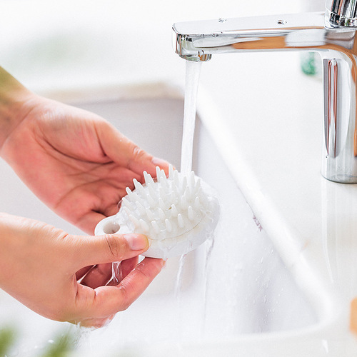 Silicone shampoo brush shampoo comb massage artifact unprinted shampoo comb massage brush scratching hair shampoo massager