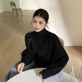 小个子短款高领毛衣女今年秋季宽松慵懒风打底内搭外穿针织衫上衣