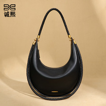 新款高级感大号黑色月牙包个性百搭单肩腋下包手提百搭质感新月包