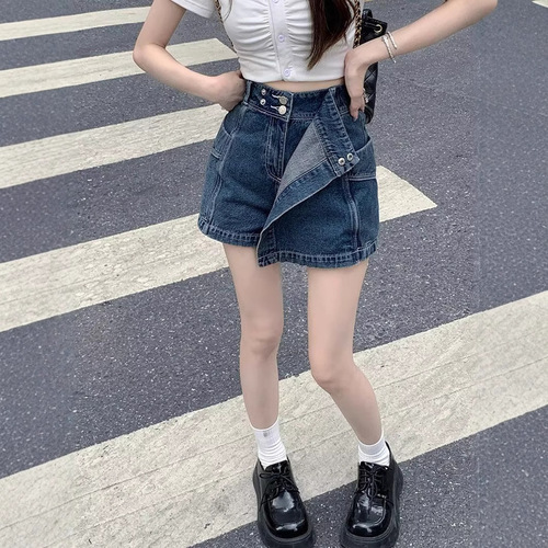 A-line denim culottes women's pantskirt, irregular fit, hip-hugging, summer hot-girl style, short height-friendly, high waist, slimming, anti-exposure.