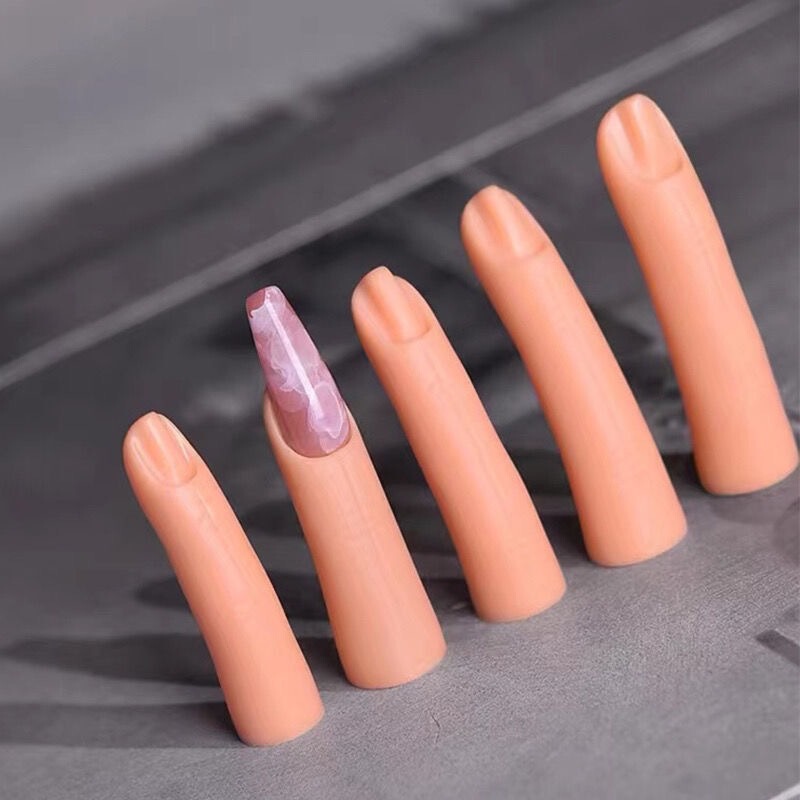 Nail Art Practice Fake Finger Stand for Beginners, Insertable Finger Mold, Beginner's Fake Finger with Magnetic Attachment