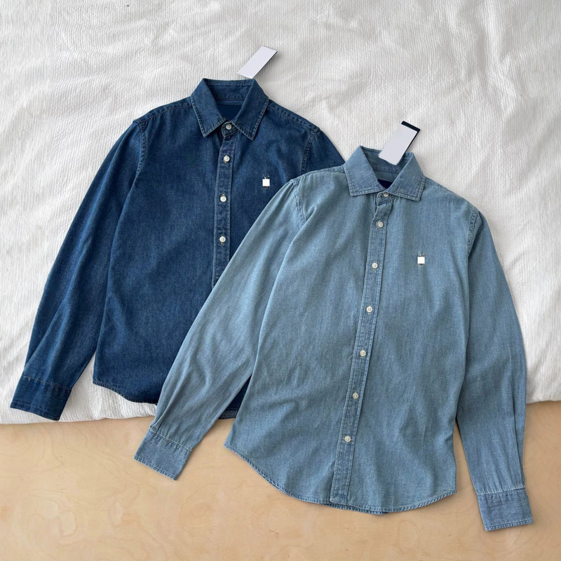 Scan the QR code for the top-tier denim shirt: R* La Jia colorful horse embroidery, vintage wash, women's shirt, for export