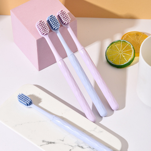 ORC Shuk Toothbrush and Toothpaste Travel Set for Adults, Couple's Style, Retail Chain Wholesale Bestseller
