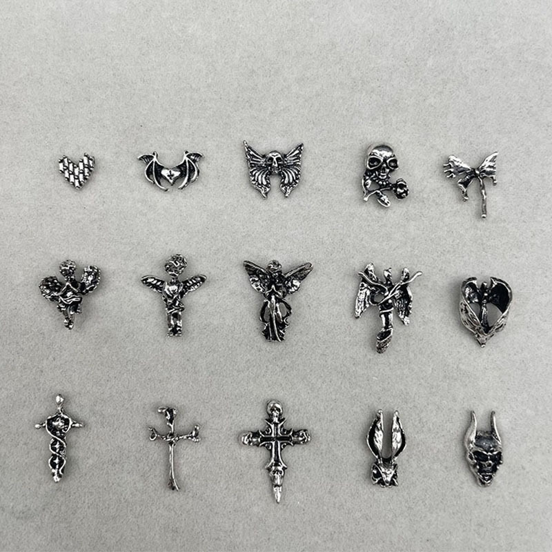 Cross-Border Internet Celebrity Chrome Hearts Nail Art Accessories, Retro Punk Style Cross Alloy Heart Nail Art Decorations, Accessories