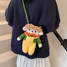 秋冬新款可爱毛线包手工钩织卡通包包羊宝宝配饰玩偶女士斜挎包