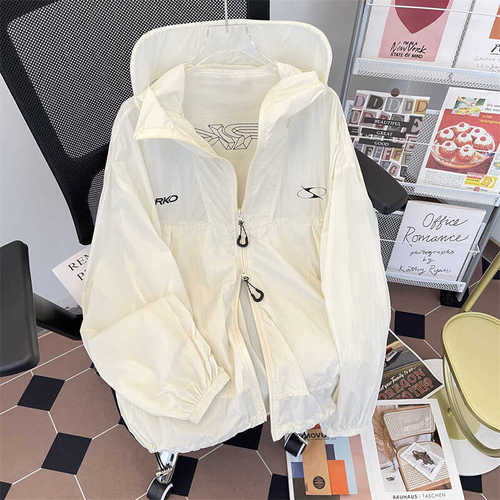 Japanese-style outdoor ice silk sun protective clothing for men and women, couple's versatile adjustable-hood UV protection breathable thin casual jacket trendy