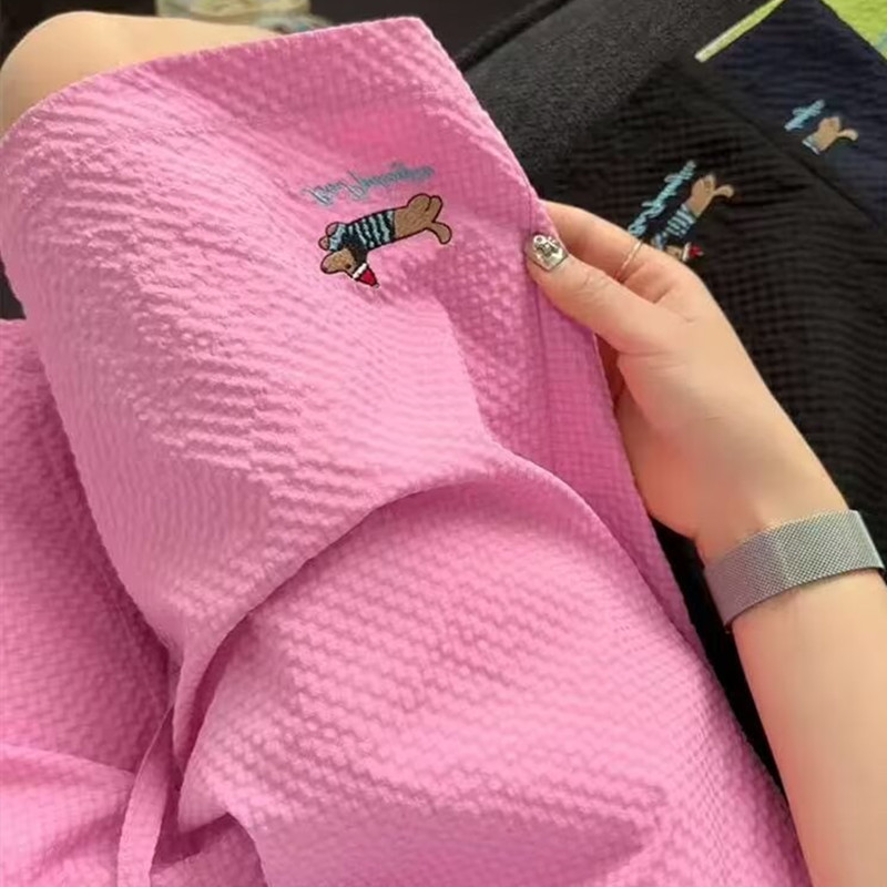 2025 American Seersucker Embroidered Dachshund Ice Silk Shorts Men's Summer Thin Youth Casual Pants 2025 American Seersucker Embroidered Dachshund Ice Silk Shorts Men's Summer Thin Youth Casual Pants