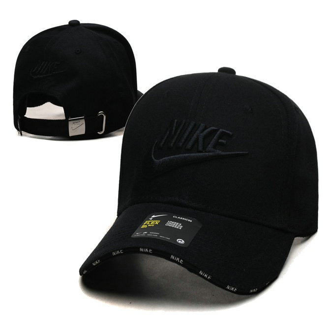 Letras transfronterizas bordadas sombreros de lengua de pato con parte superior suave primavera y verano sombreros de protección solar estudiantes parejas de béisbol versátiles nuevos
