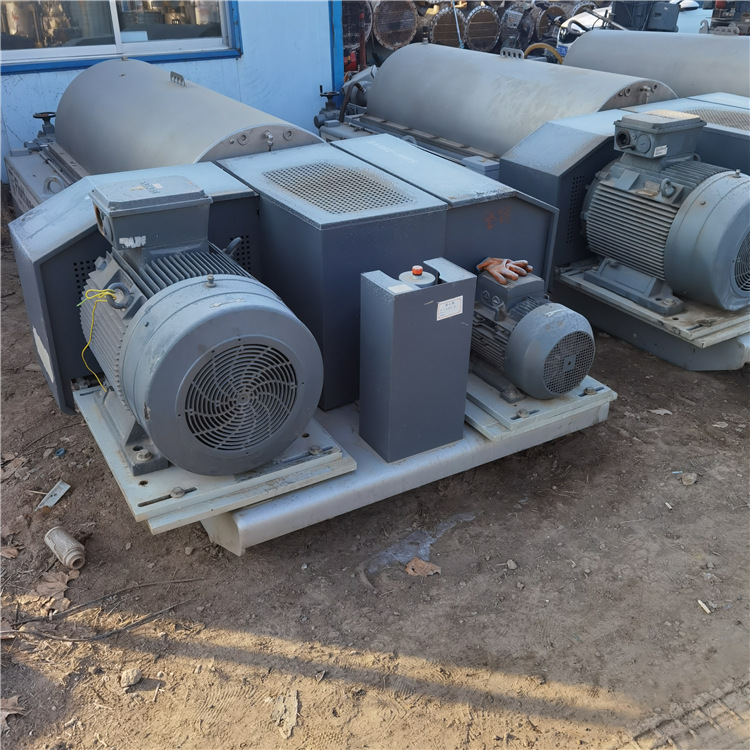 出售二手卧螺沉降离心机二手355型卧螺沉降离心机