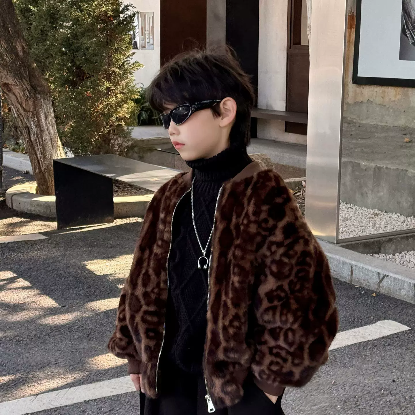 织里泰如2025冬季韩版男童洋气毛毛豹纹夹克外套儿童加厚保暖上衣