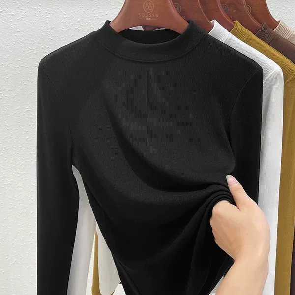 With a round collar, black, keep warm, 280 gram