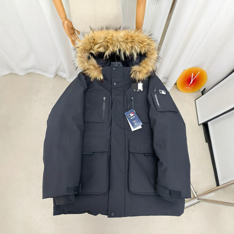 New York Yankees Second Generation Workwear Multi-Pocket Fur Collar Down Jacket Unisex Hooded Down Coat