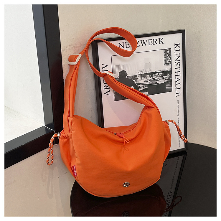 Shake Marvel Tini Tooling Wind 2025 nuevo color al aire libre montañismo mochila de viaje casual mochila