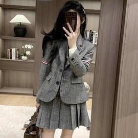 T9O2024新款气质西装外套百褶半身裙两件套小个子女