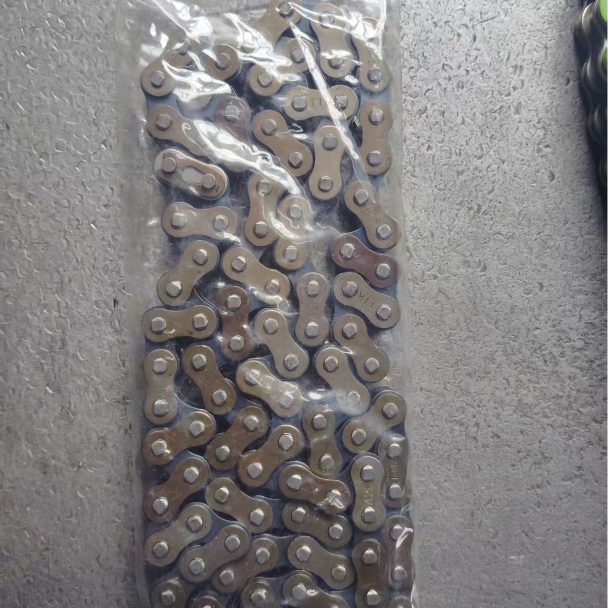 厂家直销摩托车链条加厚淬火需要的联系