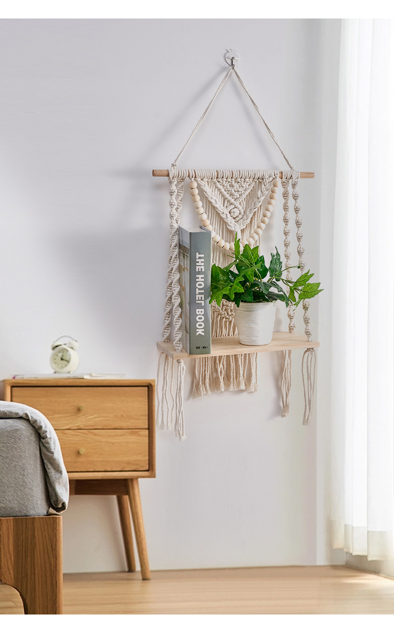Elegant Style Elegant Plant Solid Color Wood Cotton Pendant