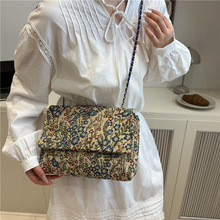 �͹��Ứ朗l��ŮС���OӋ��Ҹ�°��ٴ�μ�б���ͨ�����ذ���