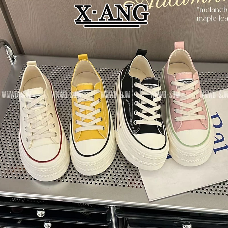 2025 년 봄과 여름 새로운 통기성 얇은 흰색 신발 캐주얼 운동화 신발 어린이를위한 로우 탑 두꺼운 밑창 캔버스 신발