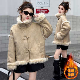 牛角扣皮毛加绒外套女大童2025冬季新款百搭立领短款一体保暖大衣