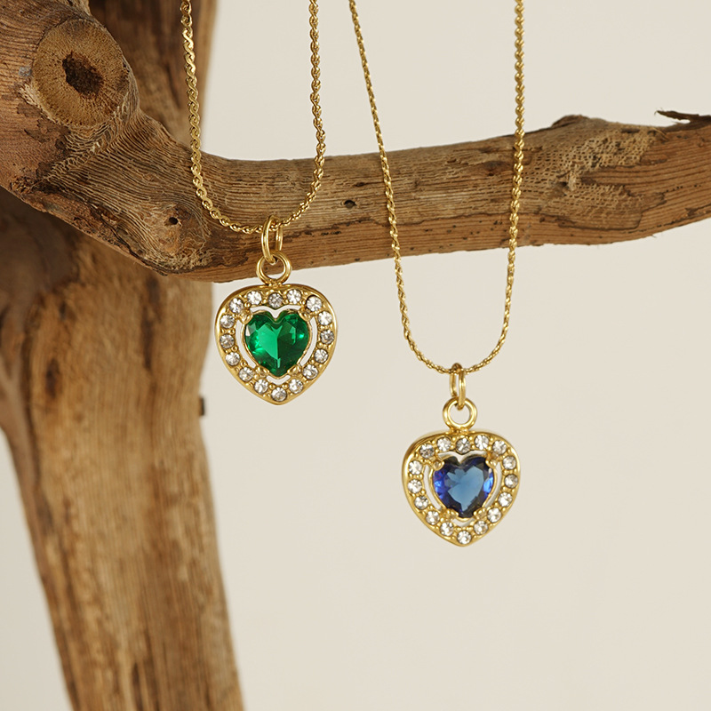 Europeo y americano transfronterizo nuevo ins collar de amor de diamantes con incrustaciones de circón collar de lujo ligero de alto grado accesorios de collar de mujer