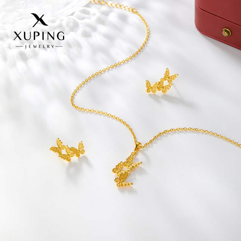 Xuping aleación de cobre chapado 24k color simple ligero lujoso aretes de mariposa de alto nivel colgante joyería de moda temperamento