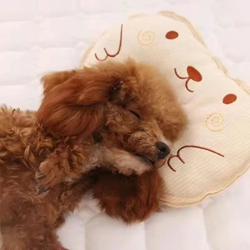 웃는 얼굴 수면 베개