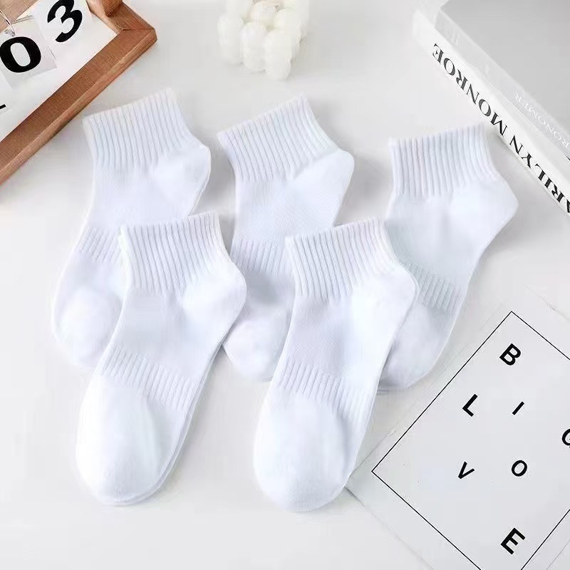 靴下の男性の船の靴下の四季の綿の靴下は汗を吸います。