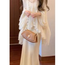 ����ʽ���L���b�����ɳڸе����B��ȹ���I���´󷽵��w�ɼ���ȹ�b
