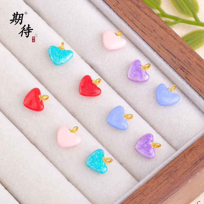 Wholesale of Sand Gold DIY Accessories, Cream Girly Color Series, Heart-Shaped Pendant, Liquid Sand Charm, DIY Bracelet, Phone Chain, Necklace