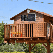 �ξ���̫����L��4���L��12��ͨ�L�C�Ś⌙���ݷ�܇�Q���r�՚�